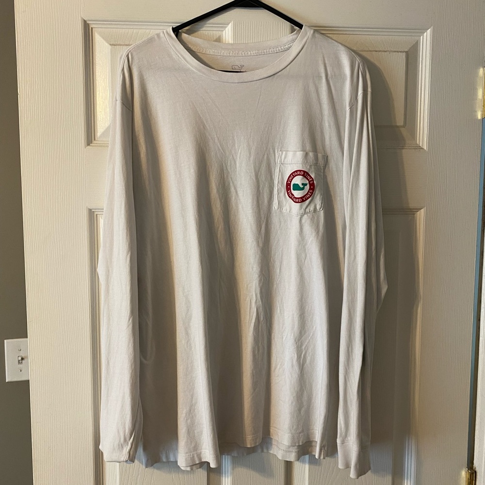 off white vineyard vines top